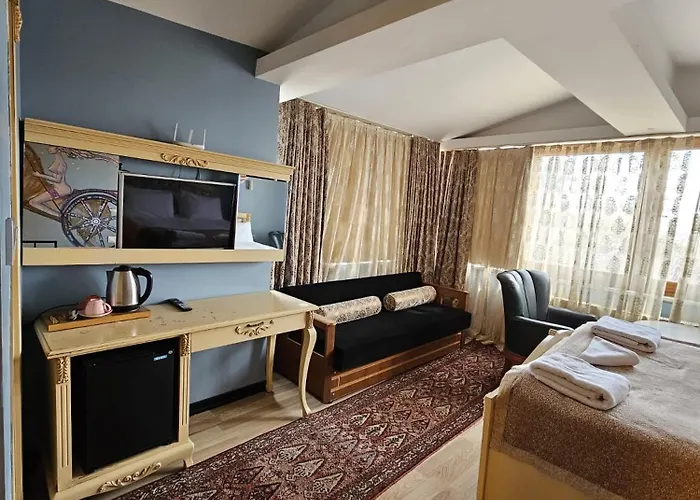 Optimist Hotel